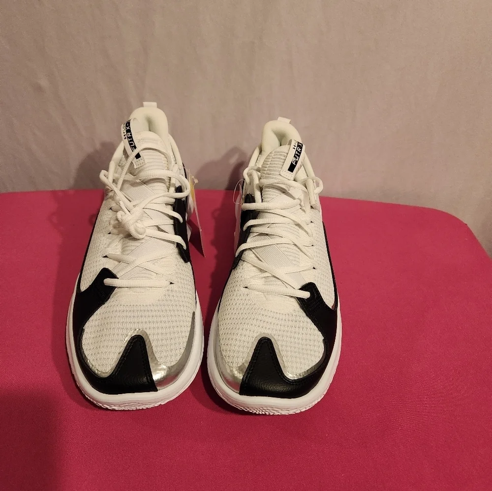 Under Armour Flow FUTR X3 - Picture 3 of 5